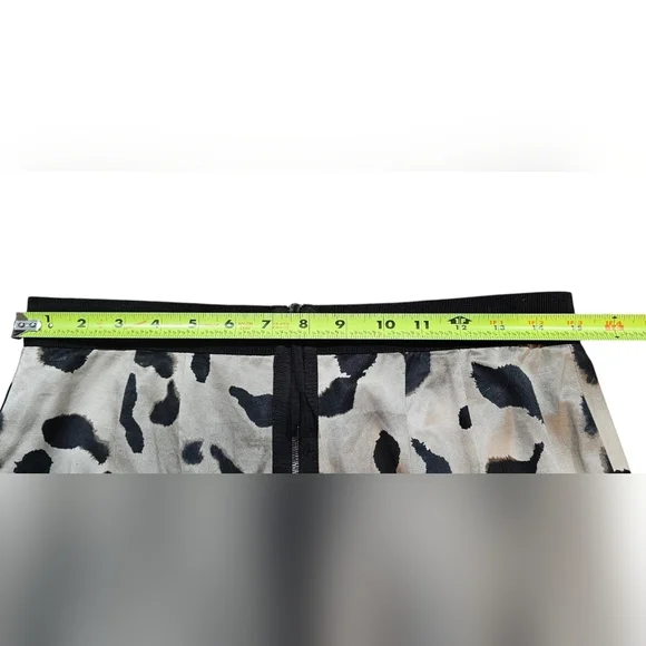 Ann Taylor Petite- Leopard Print Lined Mini Slit Skirt​​​ - Picture 7 of 7